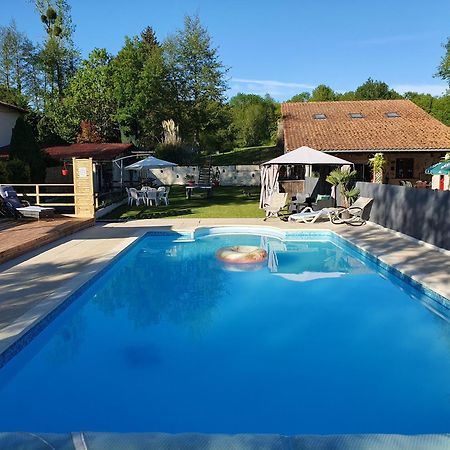 Luxury Safari Tents At Moulin Du Pommier Glamping & Camping Saulgond 외부 사진