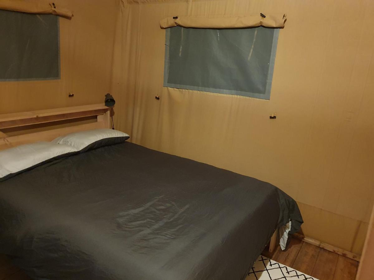 Luxury Safari Tents At Moulin Du Pommier Glamping & Camping Saulgond 외부 사진