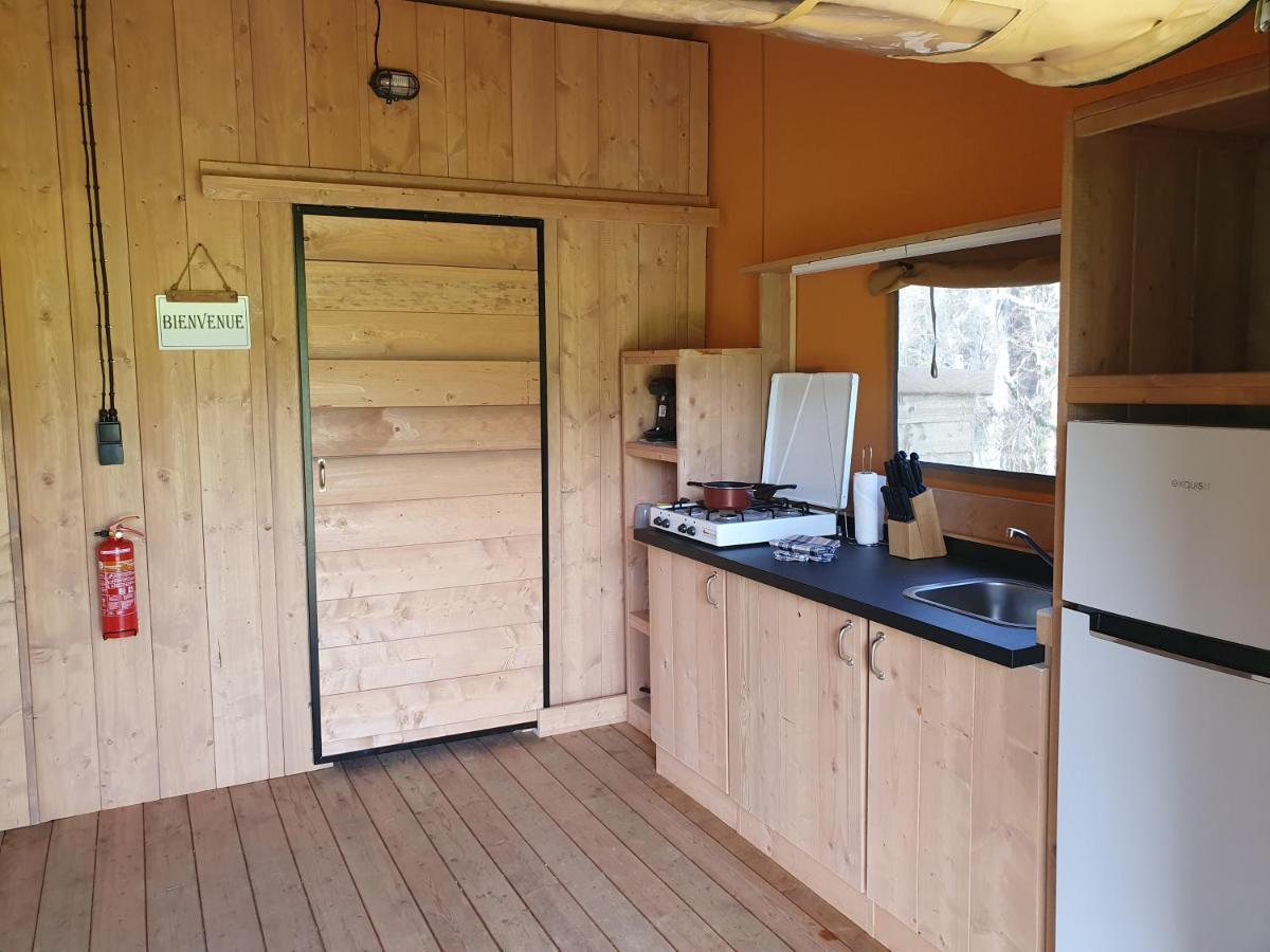 Luxury Safari Tents At Moulin Du Pommier Glamping & Camping Saulgond 외부 사진