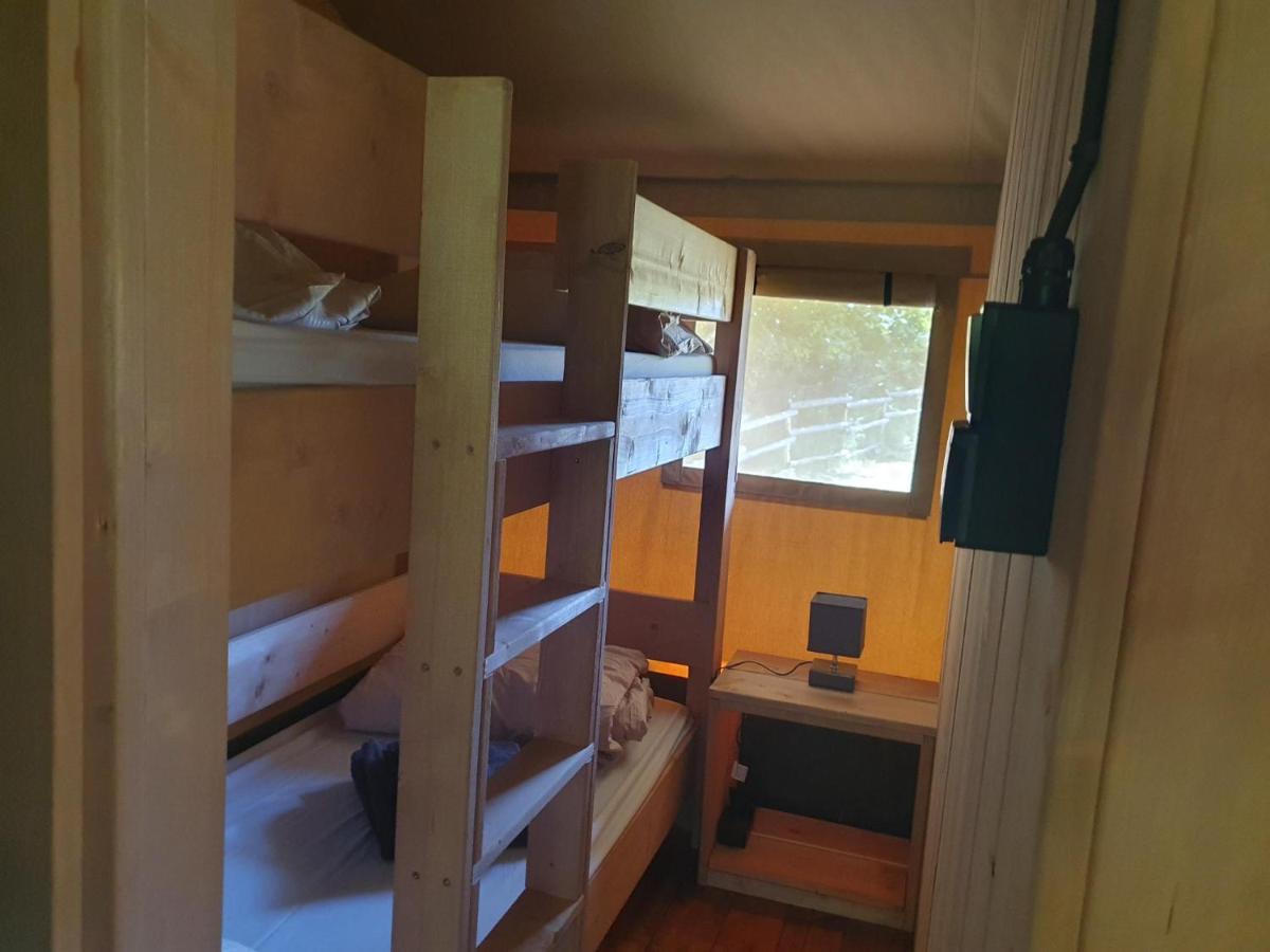 Luxury Safari Tents At Moulin Du Pommier Glamping & Camping Saulgond 외부 사진