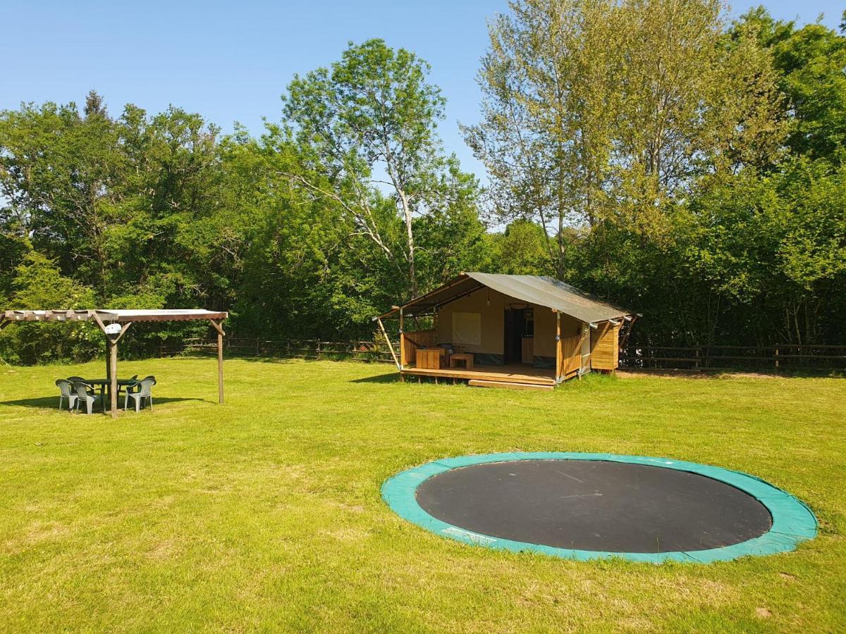 Luxury Safari Tents At Moulin Du Pommier Glamping & Camping Saulgond 외부 사진