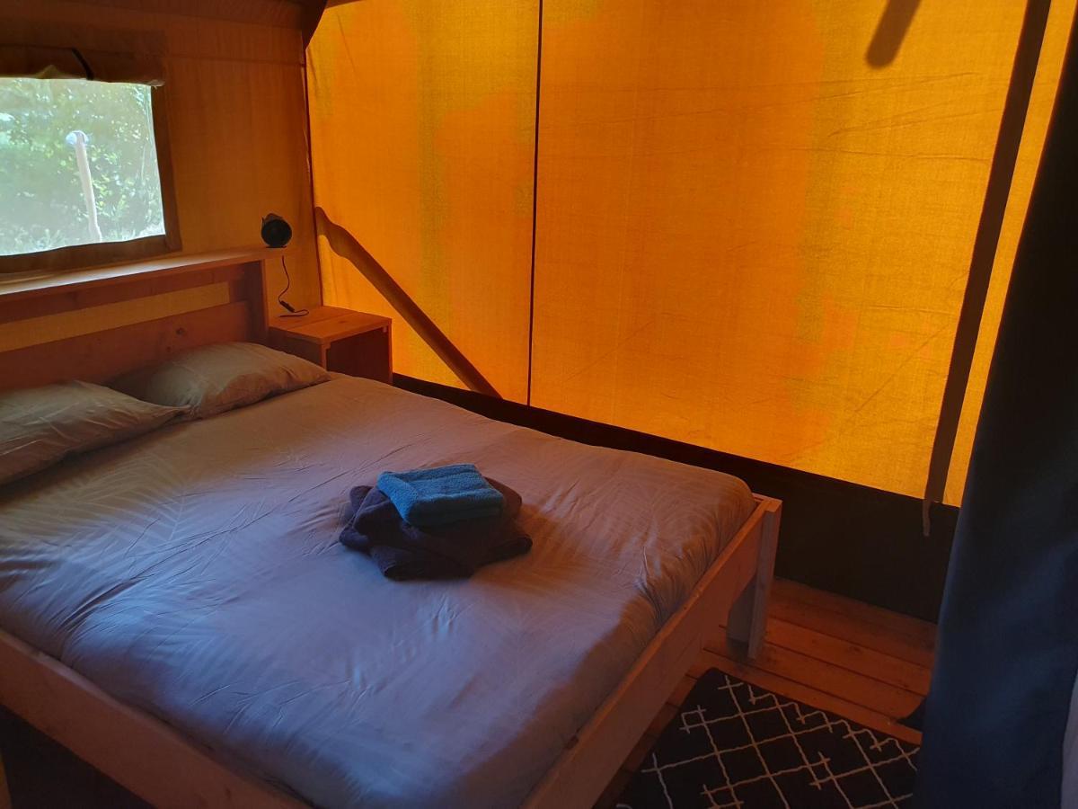 Luxury Safari Tents At Moulin Du Pommier Glamping & Camping Saulgond 외부 사진