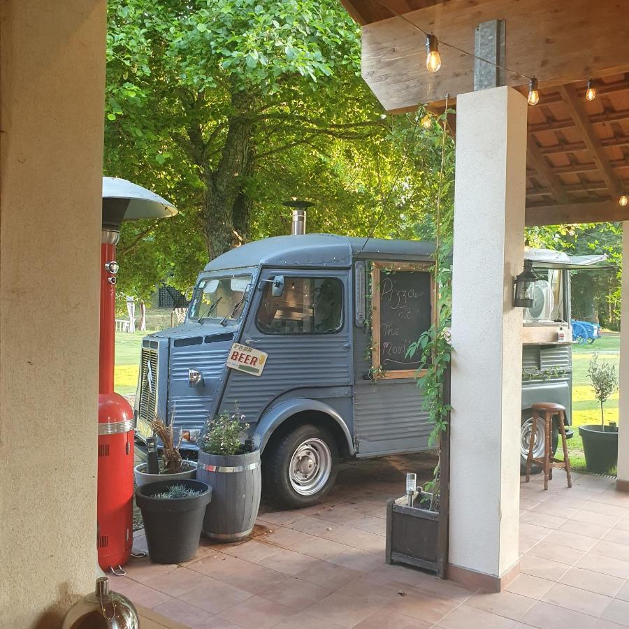 Luxury Safari Tents At Moulin Du Pommier Glamping & Camping Saulgond 외부 사진