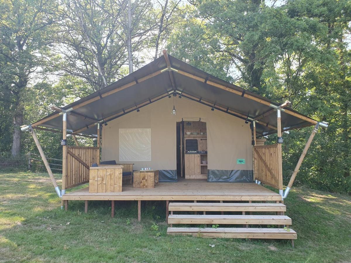 Luxury Safari Tents At Moulin Du Pommier Glamping & Camping Saulgond 외부 사진